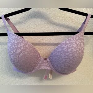 Victoria’s Secret “Pink” Lavender Lace Women's Bra size 32DD